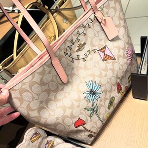 Coach Coach X Observed By Us City Tote Bag In Signature Canvas #CU392